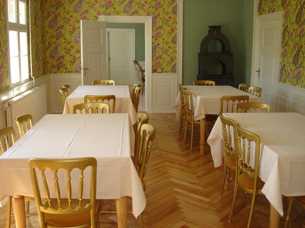 Bed and Breakfast Herregaarden Jerstrup Norre Esterbolle Экстерьер фото